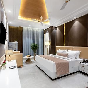 Executive King Suite